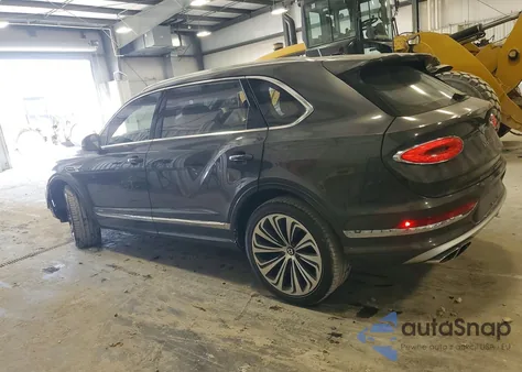 2023 Bentley Bentayga z USA, uszkodzony, nr VIN SJAHT2ZV0PC020005